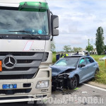 Orbassano: 17enne al volante di un'auto potente provoca incidente in strada Stupinigi